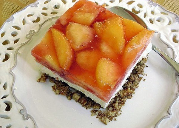 Fresh Peach Pretzel Dessert