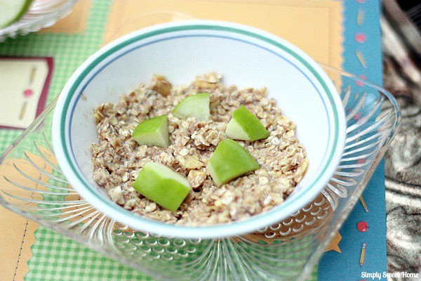 Apple Cinnamon Oatmeal