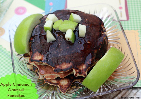 Apple Cinnamon Oatmeal Pancakes