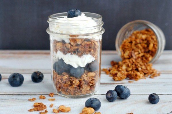 Blueberry Granola Parfait
