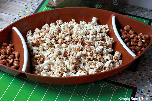 Cinnamon Popcorn and Peanuts