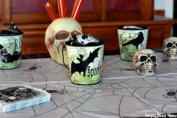 Halloween Table