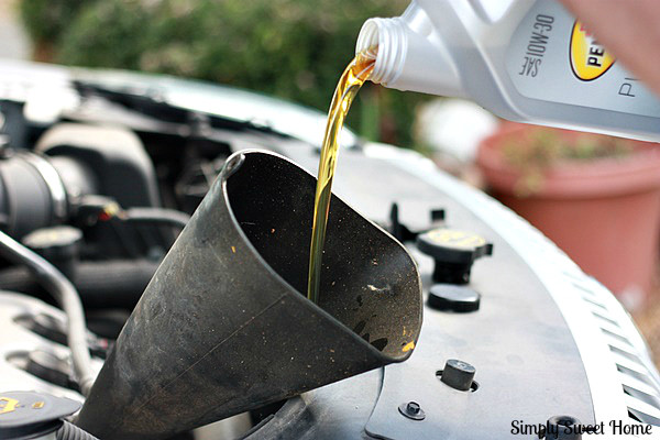 Pouring the oil 2
