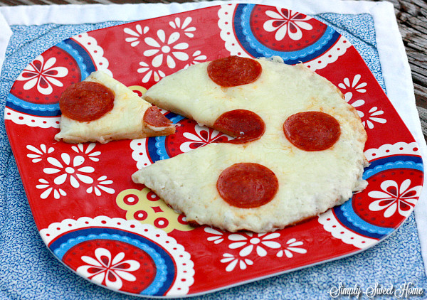 Mini Pizza with Slice
