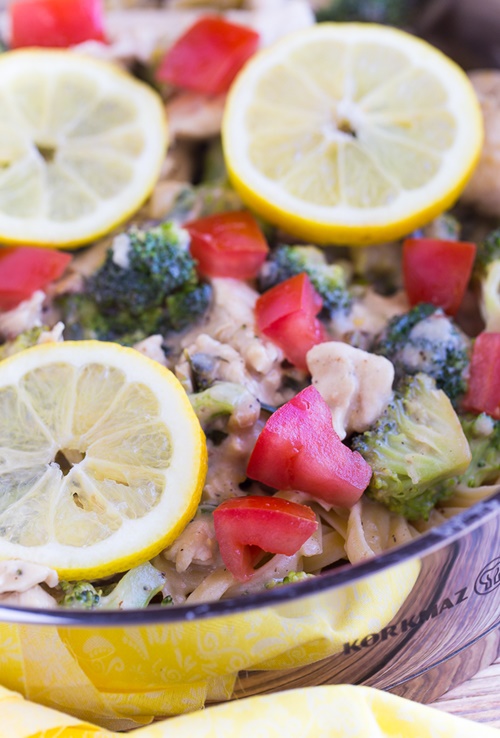 Lemon and Herb Chicken Fettuccine