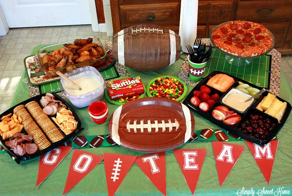 Football Party Table