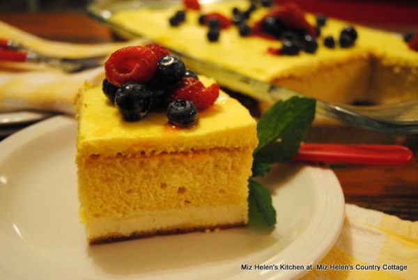 Italian Lemon Cream Cake